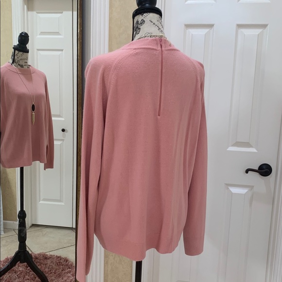Pink Soft Classy Sweater NWT - Picture 2 of 10